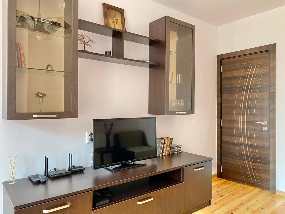 Bright Central Studio For 4 In בורגאס מראה חיצוני תמונה