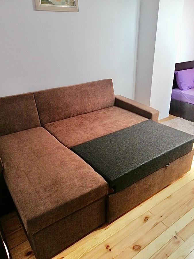 Bright Central Studio For 4 In בורגאס מראה חיצוני תמונה